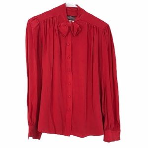 TRIGERESPORT 100% silk red blouse with bow neck